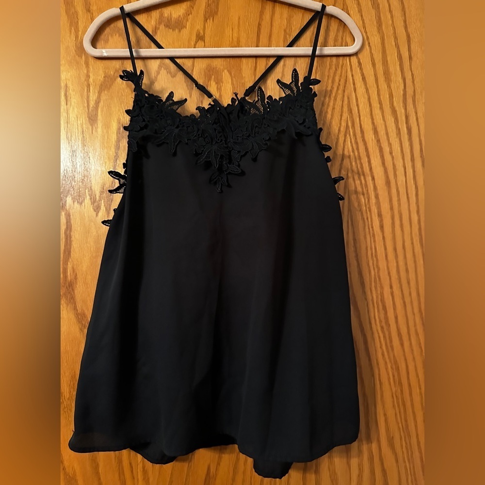 Macaron Lace Detail Tank - Size L